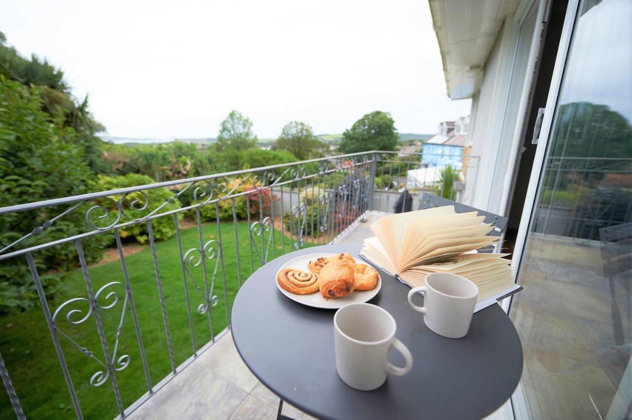 Sea Gem- Beautiful Family Home With Stunning Sea Views & Garden تينبي المظهر الخارجي الصورة